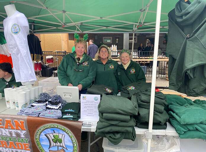 p-irish-fest-Ocean-Co-Parade-Committee-clothes