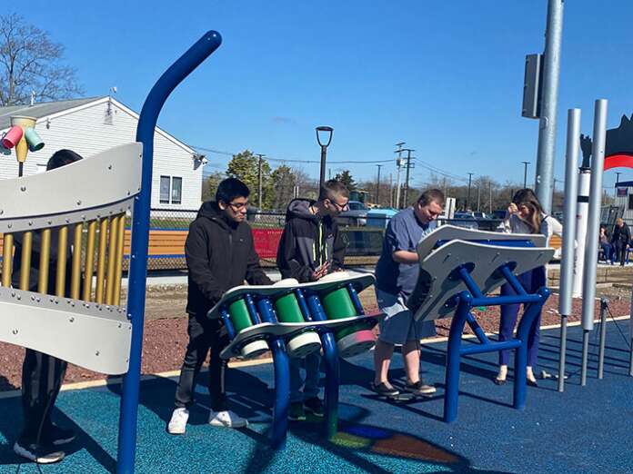 p-field-play-(2)